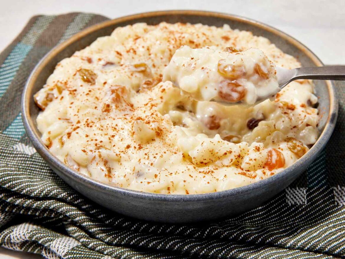 AR-24059-creamy-rice-pudding-DDMFS-4×3-a47c1f5ad9d449c582d62e6e42da28ac Rice Pudding Recipe