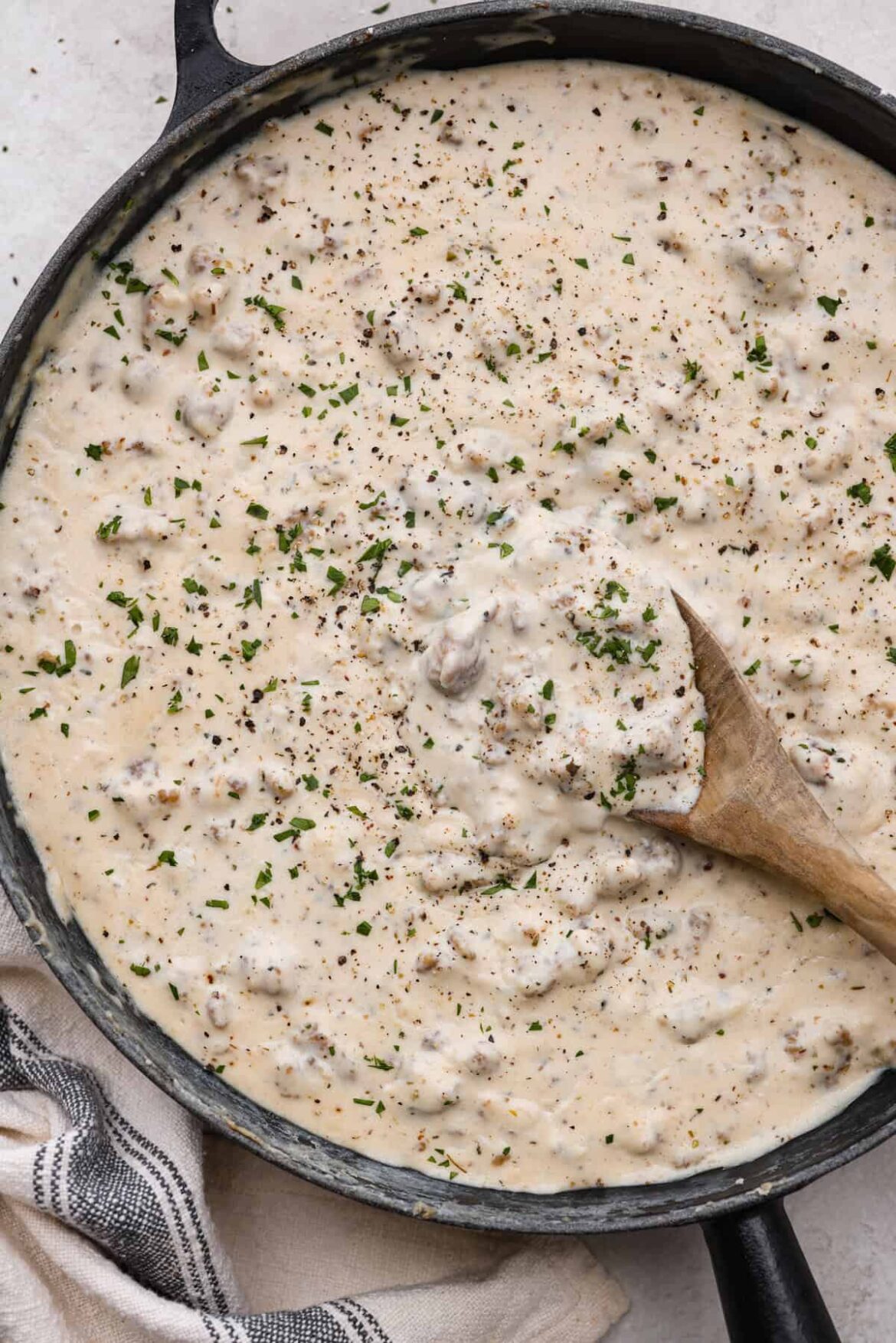 Easy Sausage Gravy | The Recipe Critic Easy Sausage Gravy | The Recipe Critic